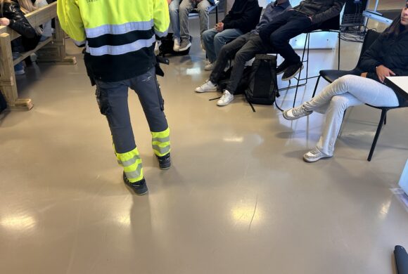 Oppstart på yrkesfag for pilotklassen Oppstart på yrkesfag for pilotklassen